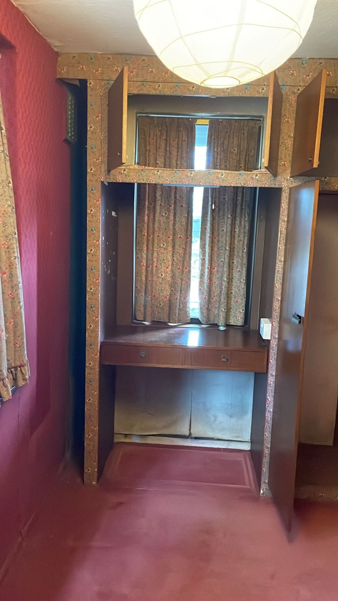 Crewkerne house clearance