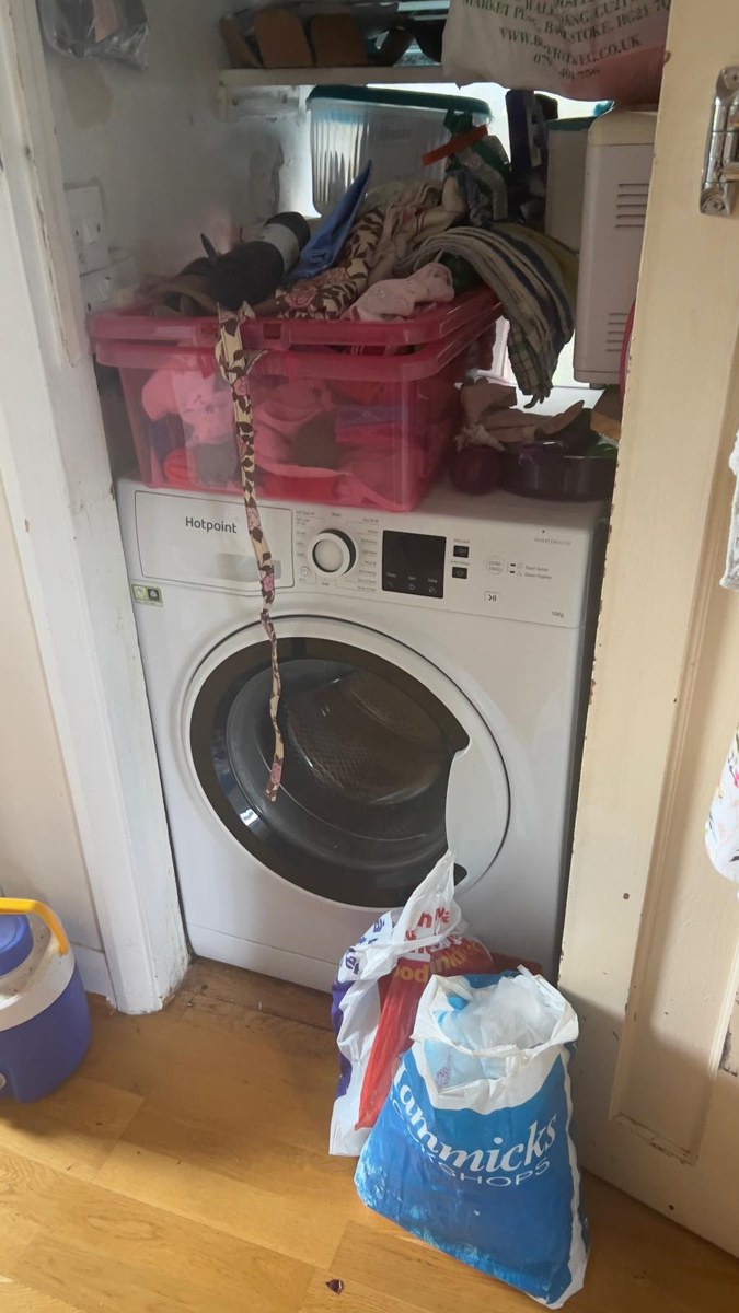 Dagenham house clearance