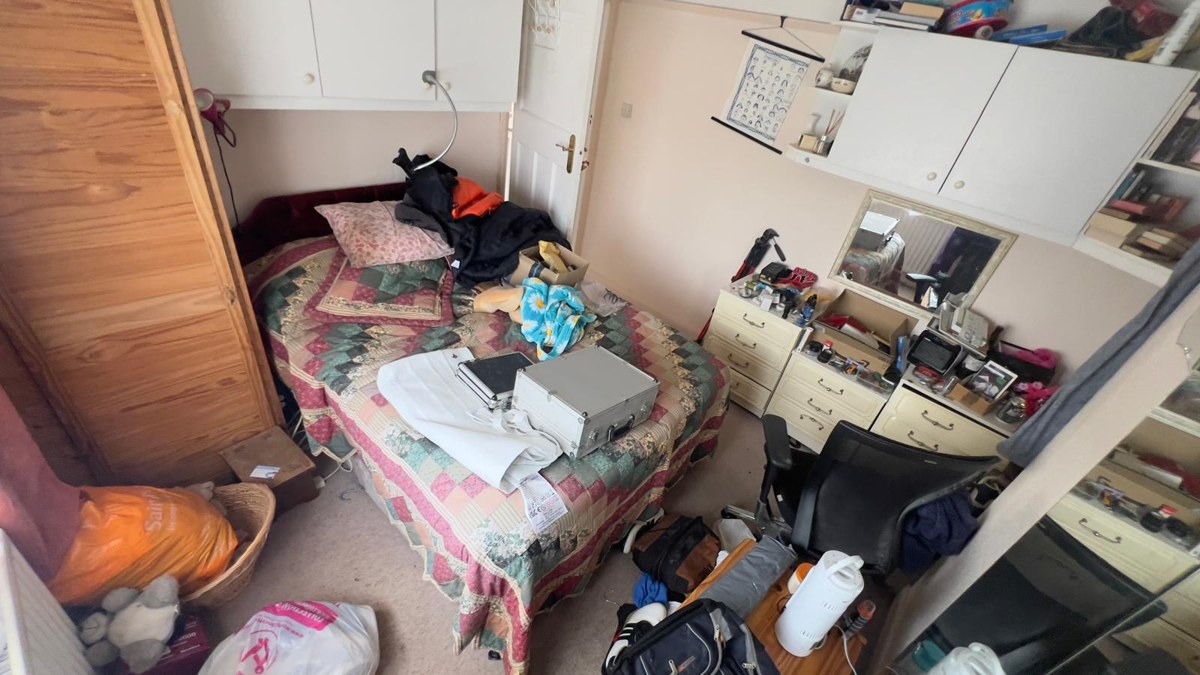 Dagenham house clearance