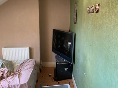Hazel Grove verminous clearance